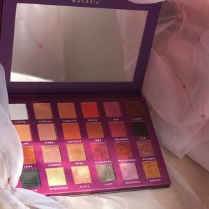 Proudly Mexican Eyeshadow Palette